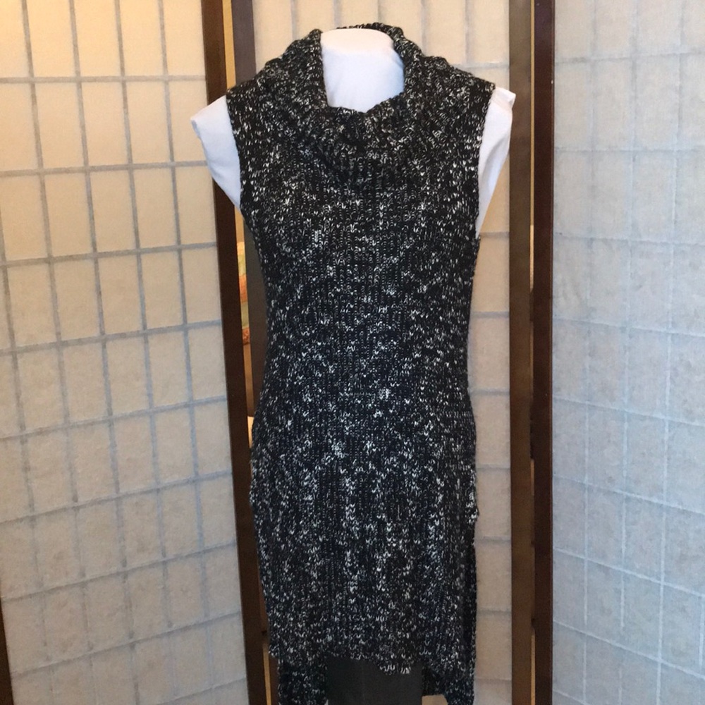 Romeo & Juliet Sweater